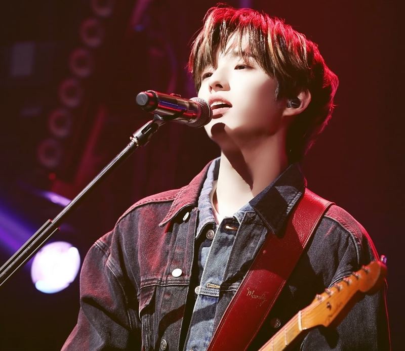 사진=데이식스 공식 SNS