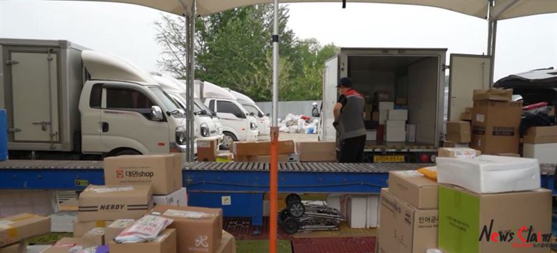 한국노총전국연대노조 택배산업본부가 공개한 롯데택배 은평물류센터 작업장 모습. 사진=한국노총전국연대노조 택배산업본부
