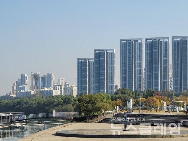 서울 반포동 아파트 전경. 뉴스클레임DB