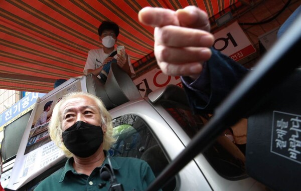 사진=최인기 빈민운동가