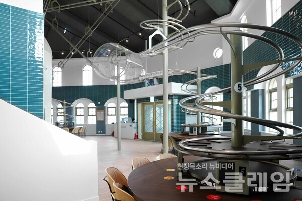 CJ올리브네트웍스 스마트스토어 솔루션이 적용된 부산 롯데월드 라라코스트 매장 모습. 사진=CJ올리브네트웍스