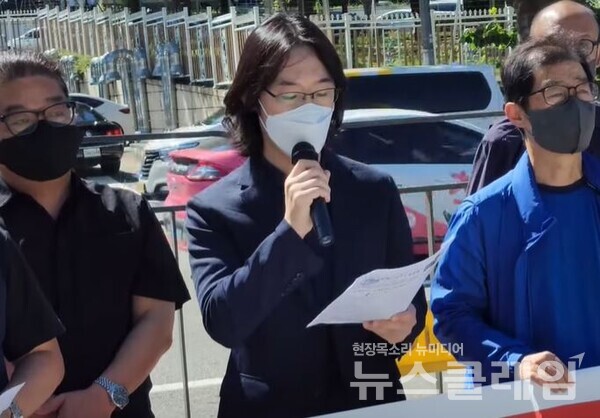 21일 오전 서울 용산 대통령 집무실 앞에서 열린 ‘사립대강사 민생예산안 처우개선사업비 복원 촉구 기자회견’. 사진=김성훈 기자