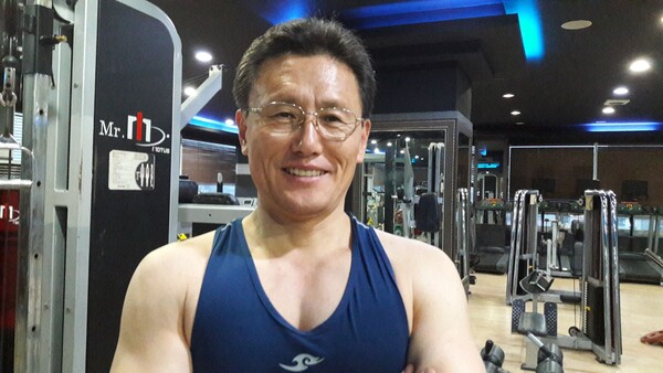 문용휴 객원위원