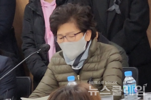 22일 오전 서울 서초구 민변 대회의실에서 열린 ‘10·29 이태원 참사 유가족 입장발표 기자회견’. 사진=김서윤 기자