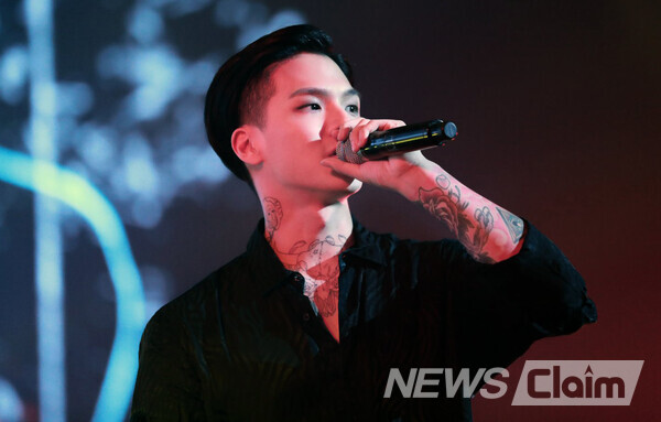 사진=틴탑 공식 SNS