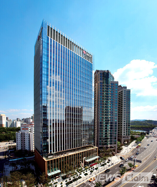 LG유플러스 용산사옥 전경. 사진=LG유플러스