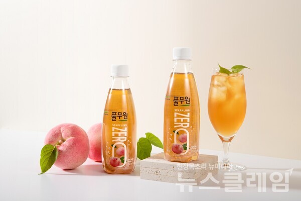 풀무원 '제로 스파클링 피치블랙티'. 사진=풀무원