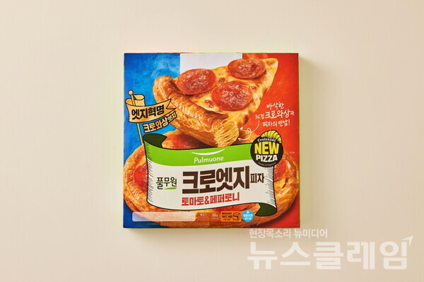풀무원 ‘크로엣지 피자 토마토&페퍼로니’. 사진=풀무원