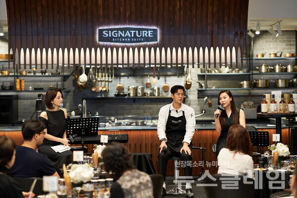 LG전자가 초(超)프리미엄 빌트인 가전 브랜드 ‘시그니처 키친 스위트(SIGNATURE KITCHEN SUITE)’의 차별화된 가치를 알리는 고객 초청 행사를 열었다. 사진=LG전자