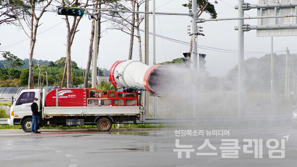 럼피스킨병이 처음 발생한 서산 관내 한우 농가를 비롯해 발생 지역을 중심으로 집중 방역이 실시되고 있다. 사진=서산시