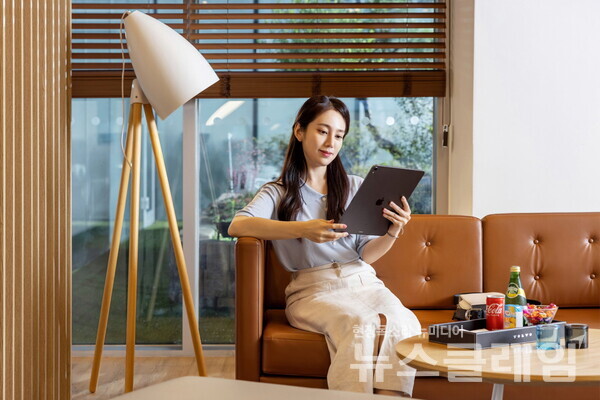 볼보자동차코리아는 ‘세계 여성의 날’을 기념해 3월 한 달간 볼보자동차 전국 공식 딜러사별로 여성 고객 초청 행사를 진행한다고 8일 밝혔다. 볼보자동차코리아 제공