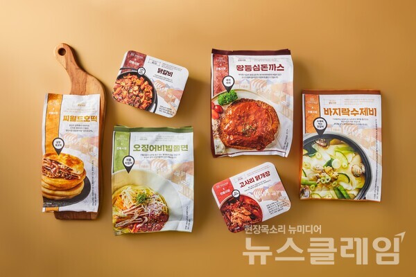 현대그린푸드가 지난해 10월 출시한 '모두의 맛집 전통시장편' 제품. 현대그린푸드 제공