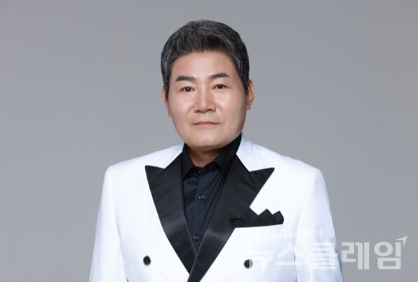 가수 진성. 사진=토탈셋