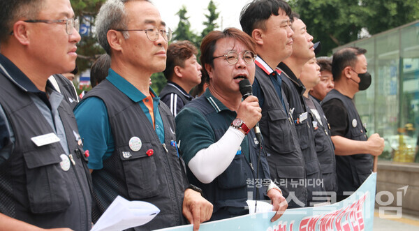 20일 오전 대구 중구 삼덕동 더불어민주당 대구시당 인근에서 열린 'ILO 핵심협약 이행 위한 노동법 개정 요구 전달' 기자회견. 사진=민주노총 대구본부