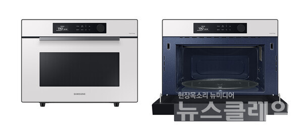 삼성전자가 포스코와 공동 개발해 재활용 소재 함유율을 높인 법랑용 강판이 제품 내부 소재로 사용되고 있는 모습. 삼성전자 제공