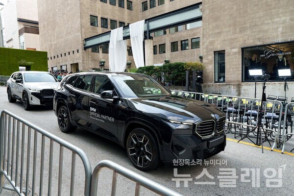 BMW 코리아(대표 한상윤)는 공식 파트너로 참여한 미스지콜렉션 ‘2025 S/S 컬렉션’이 성공적으로 막을 내렸다고 27일 밝혔다. BMW 코리아 제공