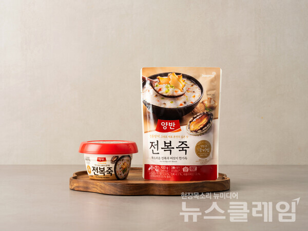 동원F&B(대표이사 김성용)는 대표 제품인 양반죽이 출시 33년 만에 누적 판매량 기준으로 10억개를 돌파했다고 17일 밝혔다. 동원F&B 제공