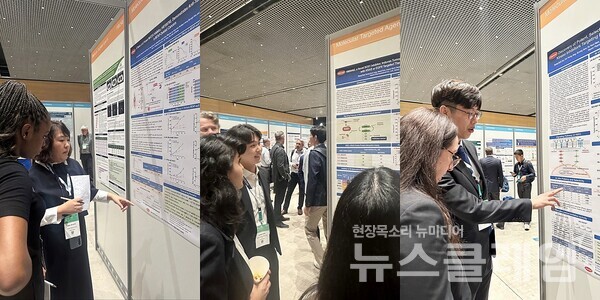 한미약품 R&D센터 곽은주 연구원(왼쪽부터), 박원기 연구원, 유형석 연구원이 국제 암 학술대회 ‘EORTC-NCI-AACR 2024’에서 차세대 항암 신약의 연구 결과 3건이 담긴 포스터 내용을 설명하고 있다. 한미약품 제공