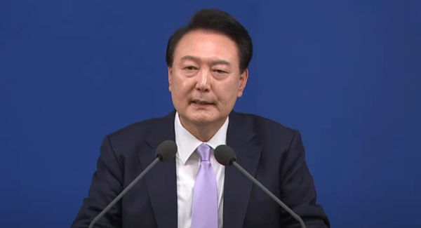 윤석열 대통령이 7일 오전 서울 용산 대통령실 청사 브리핑실에서 '대국민담화 및 기자회견'을 하고 있다. 사진=대통령실