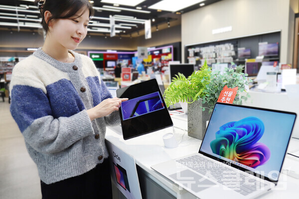 롯데하이마트(대표 남창희)가 12월 말까지 전국 320여개 매장에서 연말 선물과 겨울철에 수요 높은 품목 중심으로 특별 할인 혜택을 제공한다. 롯데하이마트 제공