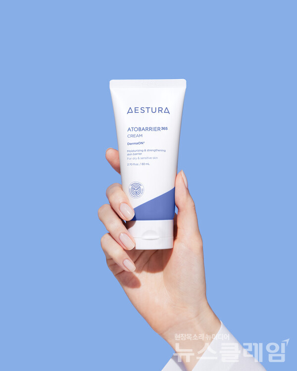 아모레퍼시픽(회장 서경배)의 정통 더마 뷰티 브랜드 에스트라(AESTURA)가 미국 시장에 본격 진출하며 글로벌 사업 확장을 가속화한다. 아모레퍼시픽 제공