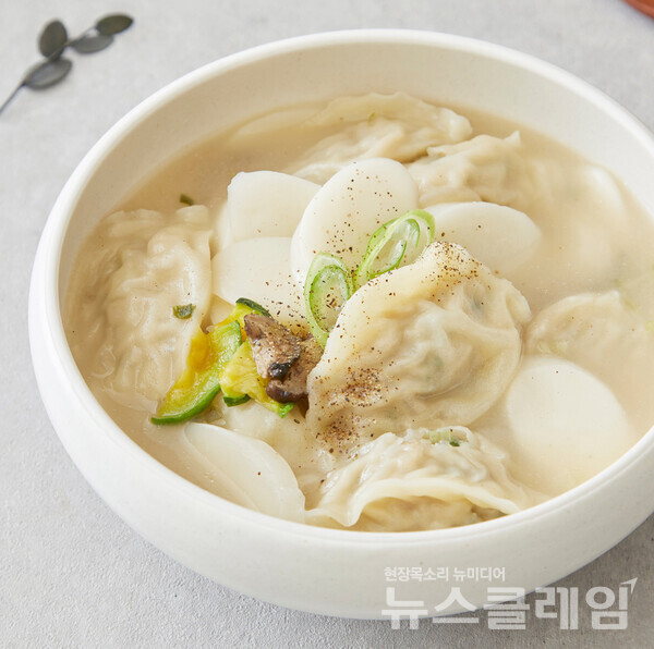 요리하다 사골떡만둣국 상품. 롯데쇼핑 제공 