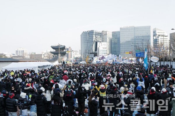 사진=최인기 빈민운동가