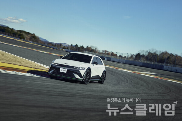 DK 에디션 리미티드 패키지를 장착한 아이오닉 5 N. 현대차 제공