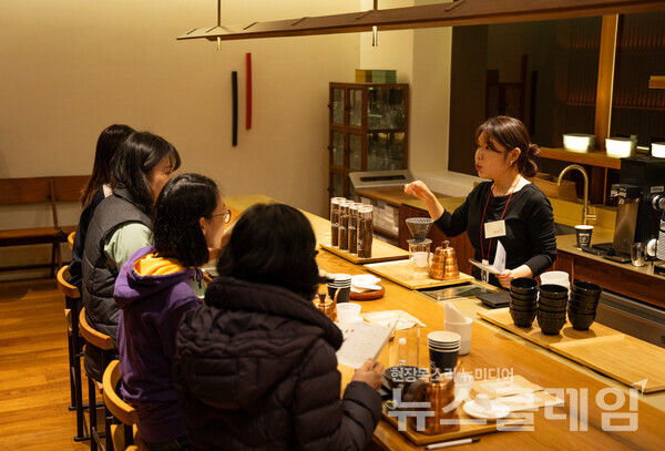 남양유업(대표 김승언)은 ‘가족돌봄청년’ 등 취약계층 후원을 150명에서 250명으로 확대한다고 6일 밝혔다. 남양유업 제공