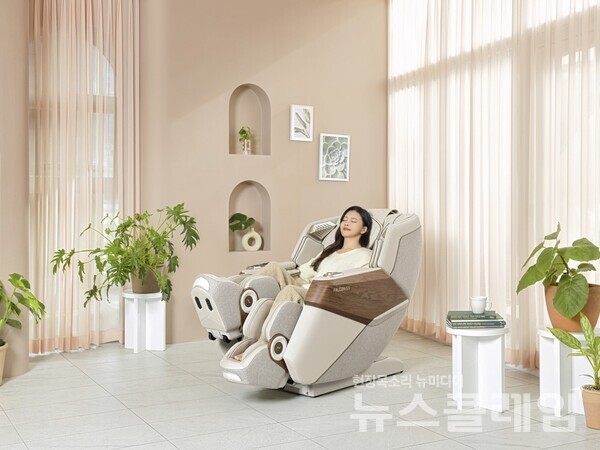 바디프랜드 콤팩트 헬스케어로봇 ‘팔콘SV’. 바디프랜드 제공