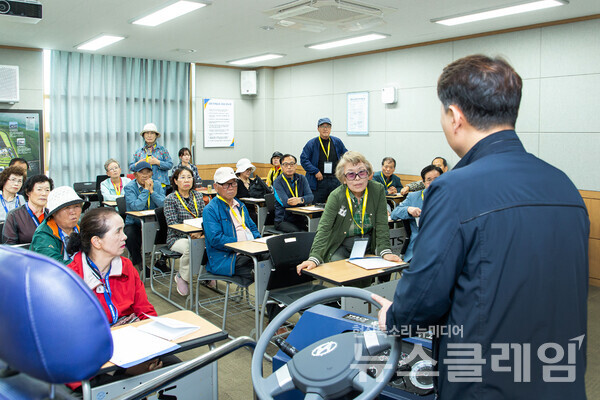 교육을 받고 있는 참가자들 모습. 현대차그룹 제공