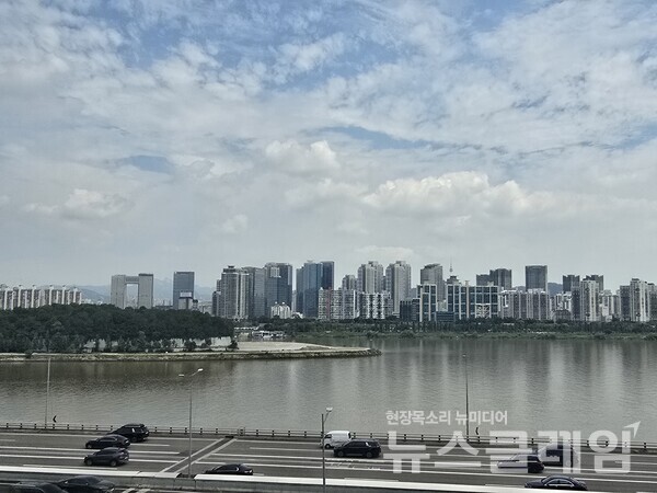 서울 아파트 전경. 한강벨트. 뉴스클레임 DB