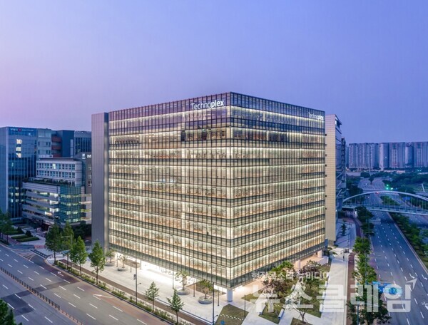 한국타이어앤테크놀로지 본사 테크노플렉스 외관. 한국타이어 제공