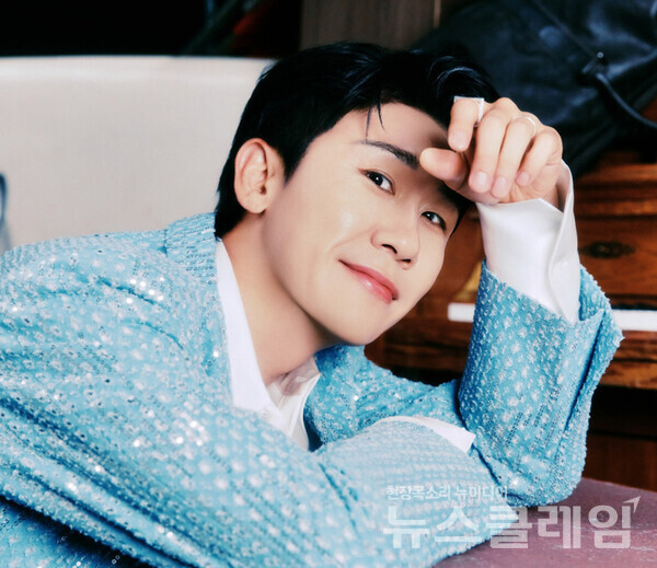 가수 영탁. 사진=어비스컴퍼니