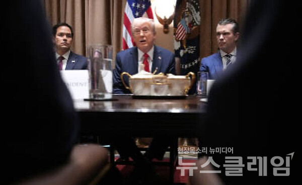 트럼프 대통령의 서명 거부로 한미 관세 협상이 결렬되며 한국과 일본의 선택이 엇갈리게 됐다. 사진=도널드 트럼프 미국 대통령 페이스북