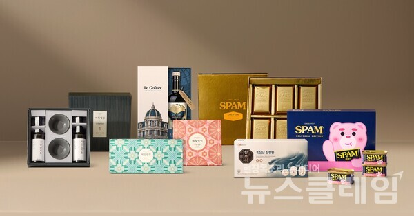 CJ제일제당(회장 이재현)이 다가오는 추석을 맞아 다양한 구성의 선물세트 186종을 선보인다. CJ제일제당 제공