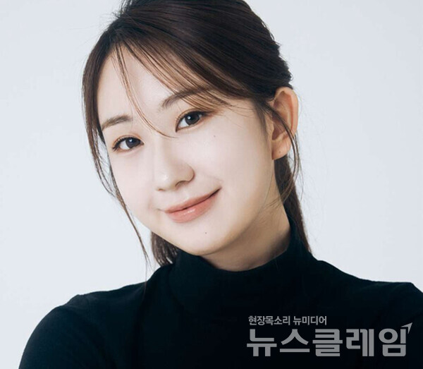 가수 전유진이 첫 번째 팬 콘서트를 연다. 사진=제이레이블