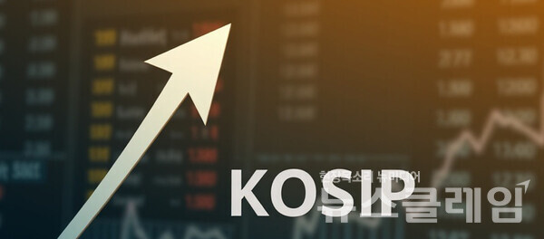 코스피 3500 돌파 속 삼성전자 ‘9만전자’ 복귀와 SK하이닉스 급등이 HBM 주도 실적 개선과 AI 수요 확대로 반도체 슈퍼사이클 기대를 키우며 추가 상승 여력을 강화하고 있다. 뉴스클레임DB