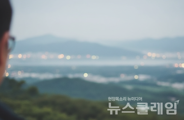 ‘초점’과 ‘촛점’ 중 올바른 표현은 ‘초점’이다. 뉴스클레임DB