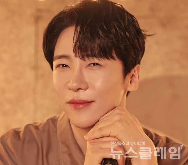 트로트 가수 에녹은 '뮤트롯 신사'로서 트로트계의 현대적 진화를 이끌고 있다. 사진=에녹 SNS