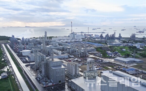 롯데건설(대표이사 박현철)이 시공한 인도네시아 LINE 프로젝트 전경. 롯데건설 제공