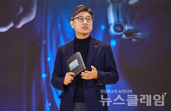 정재헌 CEO 체제에서 SKT가 AI 인프라 및 서비스 혁신에 집중하며 미래형 AI 혁신기업으로의 전환을 추진하고 있다. 사진=SKT