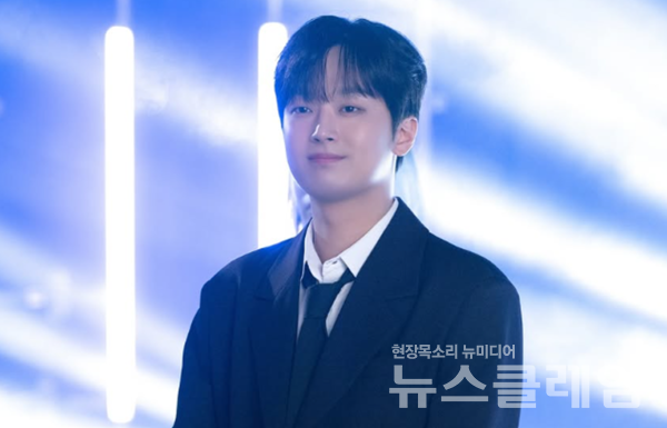 가수 이찬원이 출연 중인 KBS 2TV ‘셀럽병사의 비밀’이 자체 최고 시청률을 경신하며 상승세를 이어갔다. 사진=이찬원 공식 SNS