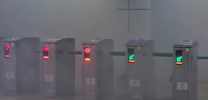2,6호선 <b>합정역</b> 멈추게 한 연기 사건… <b>배터리</b>의 무서움