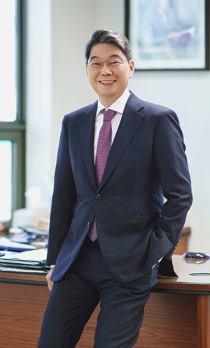 [광동제약 인사 전망] 최성원·박상영 첫 연말 인사... 내년 이사회 재편 - 뉴스 썸네일 이미지
