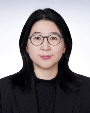 [홈앤쇼핑 인사 전망] 김기문 내년 3월 임기 만료... 권진미 첫 연말 인사 - 뉴스 썸네일 이미지