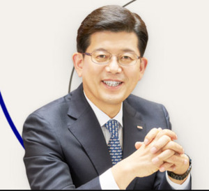 [BNK금융 인사 전망] 빈대인 연임 첫 연말 인사... 7개 계열사 CEO 인선 - 뉴스 썸네일 이미지